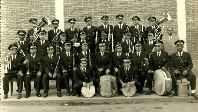 Corporação Musical Operária da Lapaerária da Lapa nos anos 1950. Acervo da família Roseli Abu.